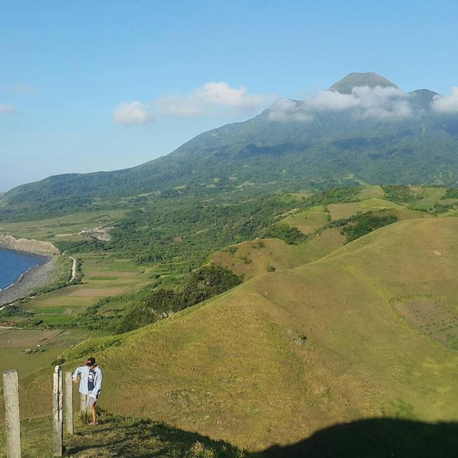 Florabells Iraya Guest House - Batanes Basco Buitenkant foto