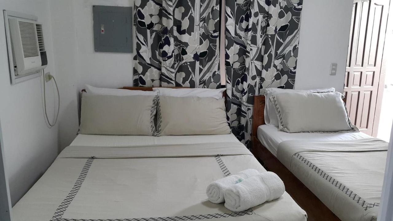 Florabells Iraya Guest House - Batanes Basco Buitenkant foto
