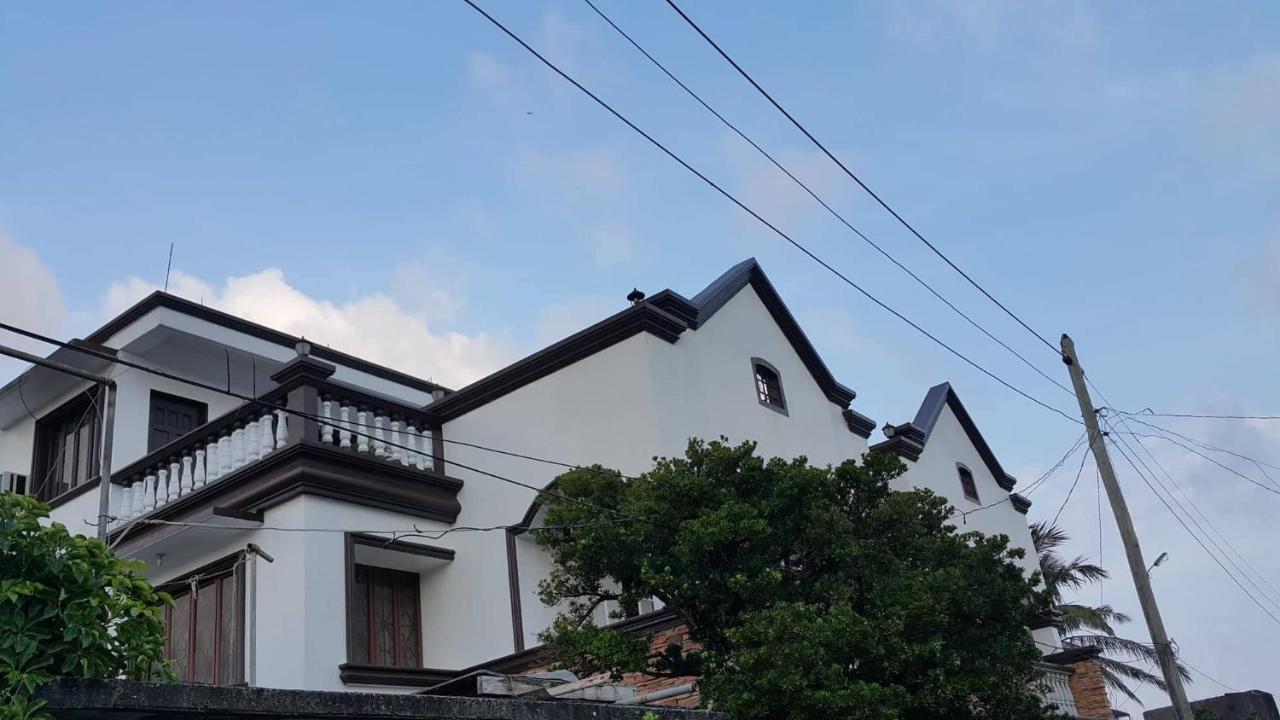 Florabells Iraya Guest House - Batanes Basco Buitenkant foto